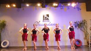 跳舞成人拉丁舞视频大全,拉丁舞视频大全精选集