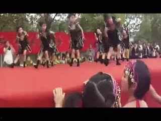 成人跳的爵士舞视频,跟随视频领略成人舞动风采